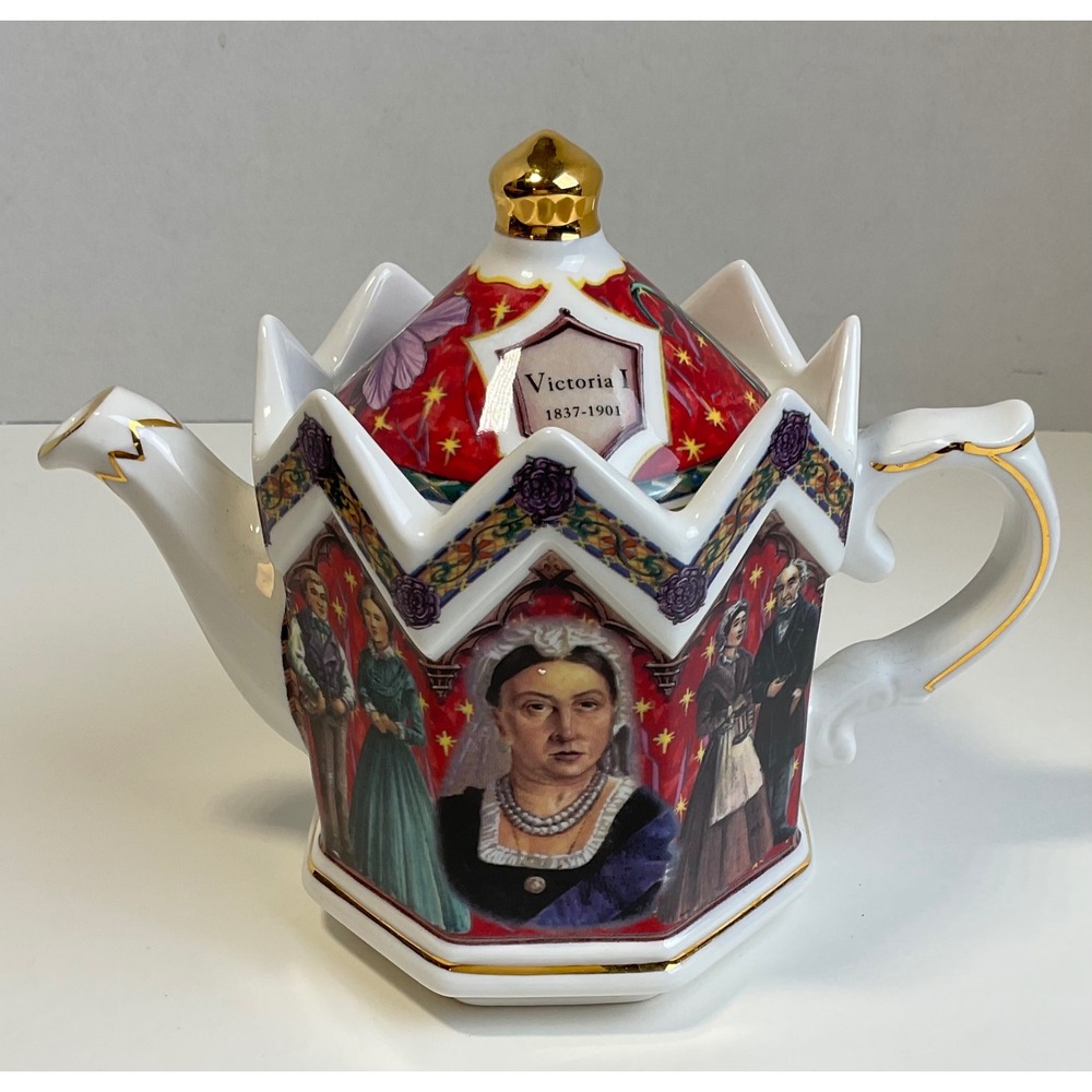 James Sadler Kings & Queens Queen Victoria I Teapot Matt Edwards Art Hexagonal